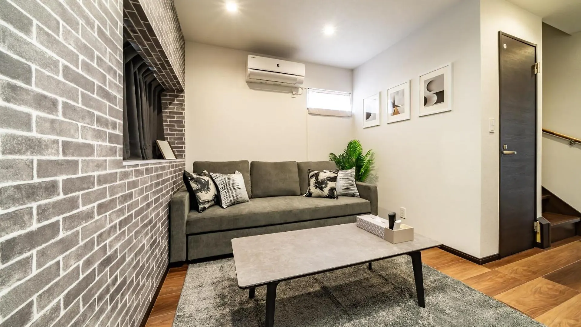 90, Yotsugi-A, Private House Rental Tokyo 0*,  Japan